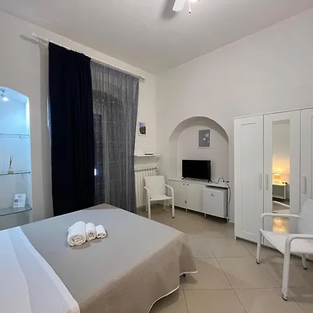 Kimia Home, Centro Affittacamere