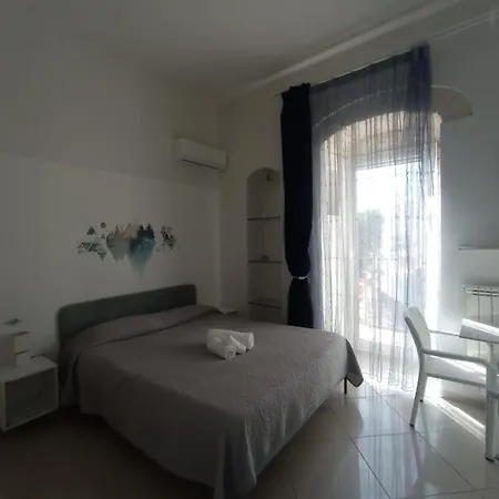Kimia Home, Centro Affittacamere 3*