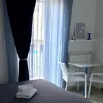 Kimia Home, Centro Гостевой дом Модуньо